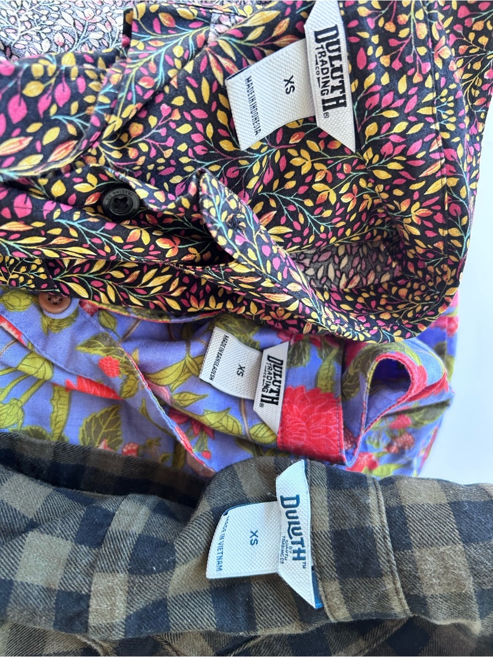 Set of 3 XS women’s Duluth Trading CO long sleeve tunics tops and button down